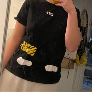 Off-white graphic tee